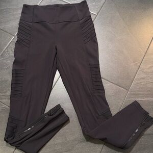 Athleta leggings mid rise